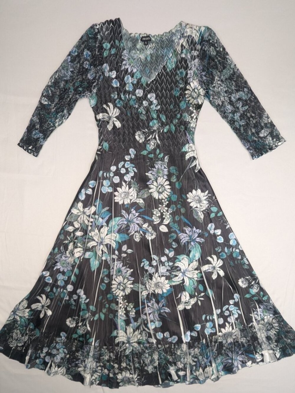 Komarov Floral Pleated Midi Dress 3/4 Sleeve A-Line Crinkle Stretch Size S